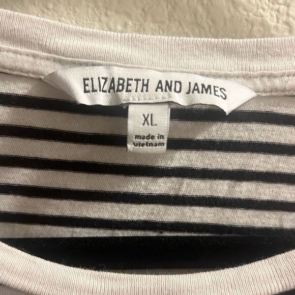 ✨Elizabeth and James White French Terry Stripe Sz XL Top✨ - Picture 5 of 6